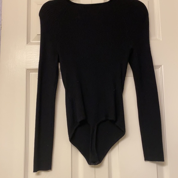 Abercrombie body suit - Picture 3 of 4